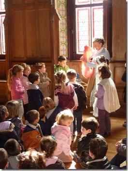 French school children in castle