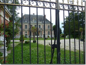 Stately mansions along the bike route