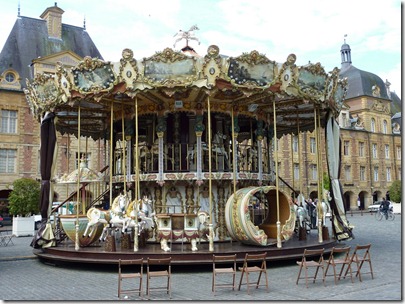 Carrousel in Charleville square