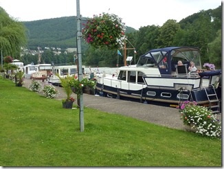 Barges moored in Revin