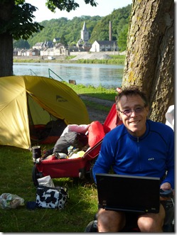 A happy camper on the Meuse