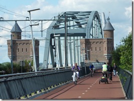 Train and bike route out of Nijmegen